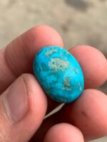 Exquisite Afghan Turquoise: A 25.32 ct Cabochon Gem - Image 8