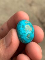 Exquisite Afghan Turquoise: A 25.32 ct Cabochon Gem - Image 10