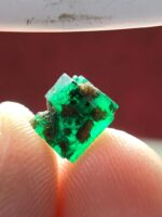 2.17 ct Swat Emerald Crystal — Small, Natural, and Radiant - Image 2