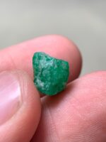 6.05 ct Swat Emerald Crystal (9.36 × 8.96 × 8.34 mm) – Natural Untreated Green Beryl from Northern Pakistan - Image 3