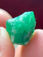 6.05 ct Swat Emerald Crystal (9.36 × 8.96 × 8.34 mm) – Natural Untreated Green Beryl from Northern Pakistan - Image 6