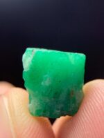 10.70ct Swat Emerald Crystal – Museum-Grade Natural Beauty - Image 4