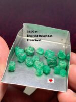 32.00ct Swat Emerald Rough Lot: Fine Natural Crystals for Cutters & Collectors