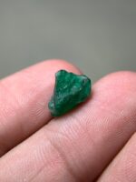 4.75ct Swat Emerald Crystal – Untreated & Naturally Stunning - Image 2