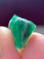 4.75ct Swat Emerald Crystal – Untreated & Naturally Stunning - Image 7