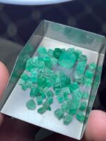 37.60ct Panjshir Emerald Rough Lot – Fine Afghan Green in Natural Crystal Form - Image 2
