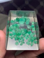 37.60ct Panjshir Emerald Rough Lot – Fine Afghan Green in Natural Crystal Form - Image 9