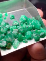 57.30ct Swat Emerald Rough Lot – Fine Green Crystals (12x6x6 mm) for Cutting or Collecting - Image 4