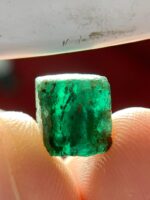6.00ct Emerald Crystal from Swat: Natural Elegance in Every Facet - Image 4
