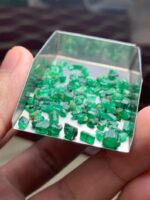 Panjshir Emerald Rough Lot – 28.65 Carats of Natural Crystal Form - Image 4