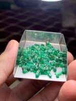 Panjshir Emerald Rough Lot – 28.65 Carats of Natural Crystal Form - Image 8