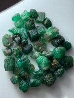 72.05ct Swat Rough Emerald Lot: Vibrant Small Crystals with Authentic Origin (11x8x6mm Avg) - Image 3