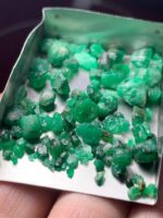 Rare 60.75ct Emerald Rough Lot from Swat – Natural Beauty in 11x7x7 mm - Image 6