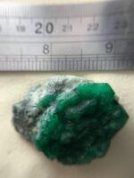 146.5 ct Emerald Specimen from Swat Valley (43.71 × 33.28 × 16.84 mm): A Giant of Nature - Image 8