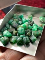 72.05ct Swat Rough Emerald Lot: Vibrant Small Crystals with Authentic Origin (11x8x6mm Avg) - Image 9