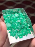 55.94 ct Swat Emerald Rough Lot – Strength, Size, and Natural Character - Image 3
