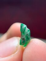 2.50ct Laghman Emerald Crystal: Elegant Afghan Gem with Classic Proportions - Image 6