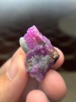 94.70 ct Afghan Ruby Specimen – High-Density Crystal with Exceptional Presence - Image 13