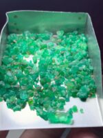 Natural Riches: 33.60ct Lot of Rough Swat Emeralds with Fine Green Color - Image 3