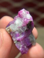 94.70 ct Afghan Ruby Specimen – High-Density Crystal with Exceptional Presence - Image 3