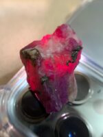 94.70 ct Afghan Ruby Specimen – High-Density Crystal with Exceptional Presence - Image 4
