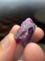 94.70 ct Afghan Ruby Specimen – High-Density Crystal with Exceptional Presence - Image 9