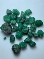 138.75 Carat Swat Emerald Rough Lot – Large Natural Stones (19x15x10mm) - Image 5