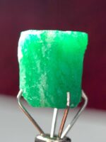 8.33ct Swat Emerald Crystal: A Bold Statement of Natural Luxury - Image 6