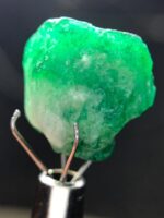 Brilliant 12.37ct Swat Emerald Crystal – A Pristine Gem from Pakistan’s Treasure Valley - Image 2