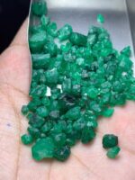 66.50ct Swat Emerald Rough Lot (8x8x6mm): Small-Sized Natural Crystals with Vivid Green Color - Image 6
