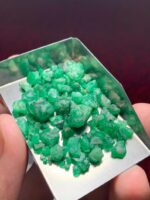 Bold and Brilliant: A 56.71ct Swat Emerald Rough Lot with Serious Presence - Image 6