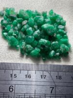 Bold and Brilliant: A 56.71ct Swat Emerald Rough Lot with Serious Presence - Image 9