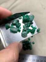 133.75 ct Emerald Rough Lot from Swat – A Collector-Grade - Image 6