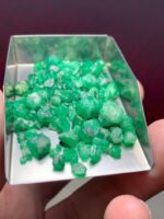 Refined Rough: A 52.51ct Swat Emerald Lot with Substance & Style - Image 3