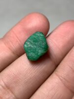 Powerful Presence: 9.200 ct Swat Emerald Crystal with Bold Natural Color - Image 3