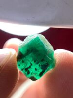 6.35 Carat Natural Emerald Crystal from Swat, Pakistan – Untreated Green Beryl - Image 4