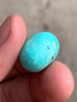 21.05 ct Afghan Turquoise Cabochon: A Bold Oval With Depth, Color, and Distinct Presence - Image 5