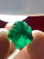 6.35 Carat Natural Emerald Crystal from Swat, Pakistan – Untreated Green Beryl - Image 7