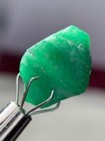 Powerful Presence: 9.200 ct Swat Emerald Crystal with Bold Natural Color - Image 6