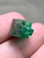 Brilliance from Swat: 14.64ct Emerald Crystal Gemstone Showcase - Image 9
