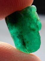 Earth-Grown Elegance: 6.05ct Emerald Crystal from Swat - Image 7