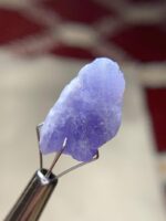 13.85 ct Afghan Hackmanite Crystal with Balanced Structure and Rare Light Reaction - Image 4