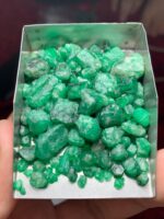 142.00ct Rough Emerald Lot – Natural Crystals (12mm, 8mm, 5mm) - Image 2