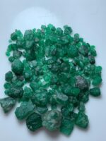 142.00ct Rough Emerald Lot – Natural Crystals (12mm, 8mm, 5mm) - Image 4
