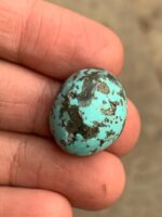 Striking Afghan Turquoise: A 29.87 ct Cabochon Gem - Image 4