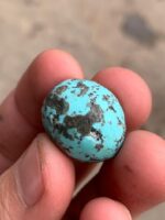 Striking Afghan Turquoise: A 29.87 ct Cabochon Gem - Image 5