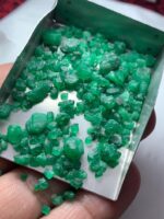 Brilliant 56.95ct Swat Emerald Rough Lot – Natural 9x6x6mm Crystals - Image 5