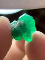 Majestic Green: 9.20 Carat Emerald Crystal from Swat Valley, Pakistan - Image 8