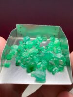 Verdant Rarity: 43.35 Carat Swat Emerald Rough Lot - Image 3