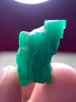 19.96ct Swat Emerald Crystal – Bold Color and Natural Elegance in Every Facet - Image 4